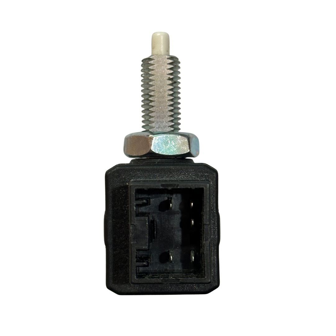 INTERRUPTOR FRENO SSANGYONG ACTYON / KORANDO / REXTON / STAVIC - Imagen 2